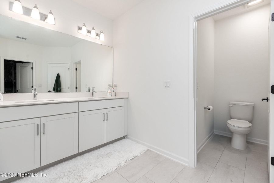 Furnished interior view inside a new home in Hyland Trail, Green Cove Springs (Image 15). Furnished interior view inside a new home in Hyland Trail, Green Cove Springs (Image 15).