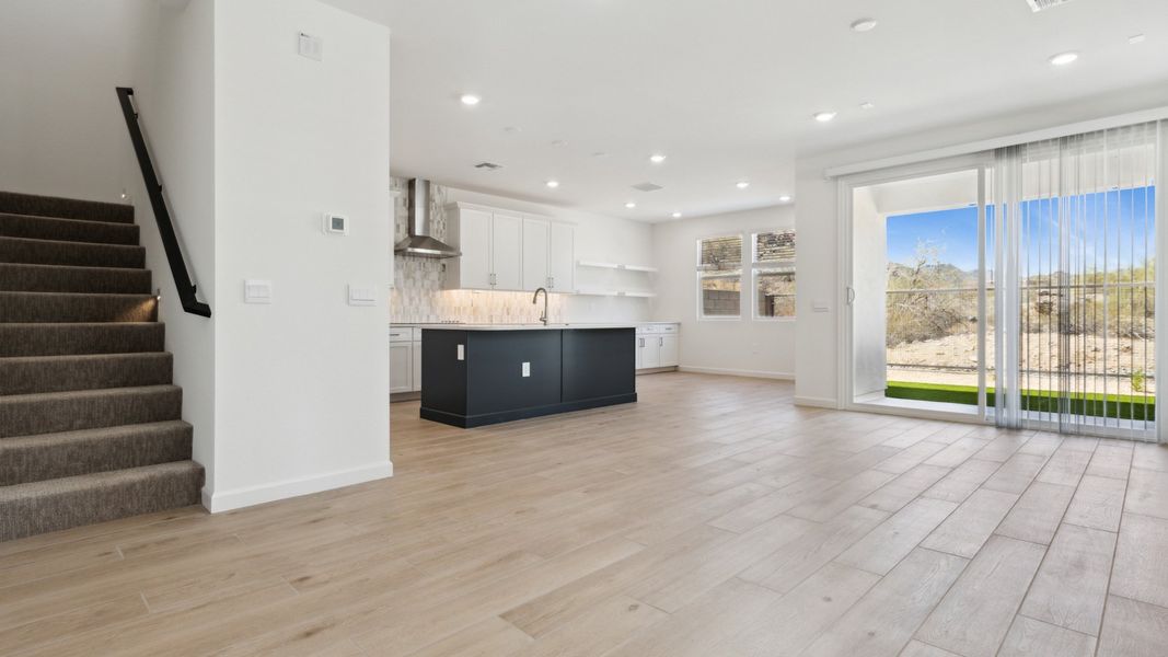 Spacious, unfurnished interior of a new home in Avance, Phoenix (Image 12).
