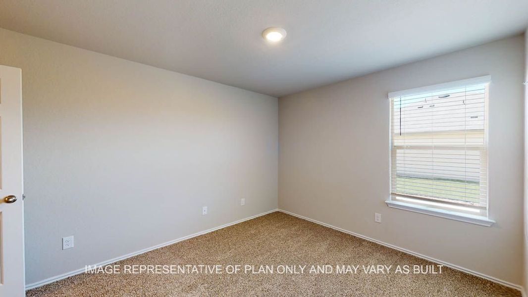 Representative unfurnished interior of a home built from the Texas Cali by D.R. Horton in Reynolds Crossing, Killeen (Image 24).