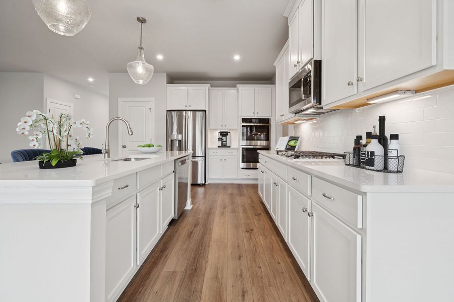 Gourmet Kitchen with Island Gourmet Kitchen with Island