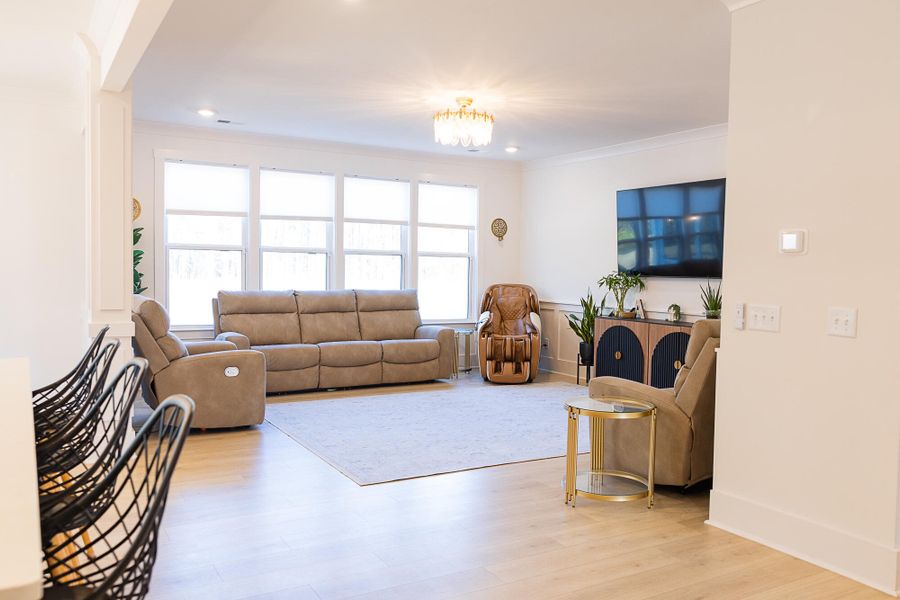 Furnished interior view inside a new home in , Ravenel (Image 34).