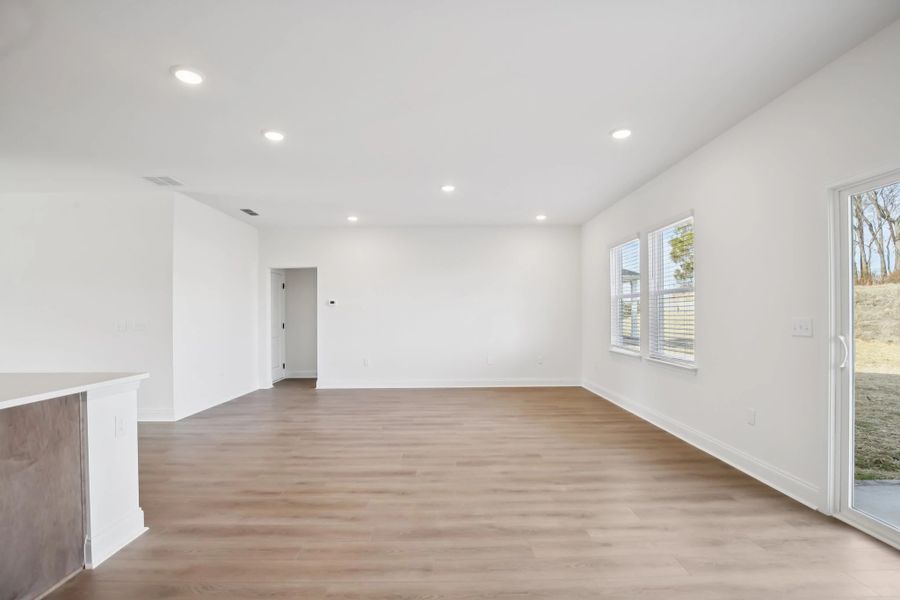 Spacious, unfurnished interior of a new home in Ascent at Arbor Ridge, La Vergne (Image 26). Spacious, unfurnished interior of a new home in Ascent at Arbor Ridge, La Vergne (Image 26).