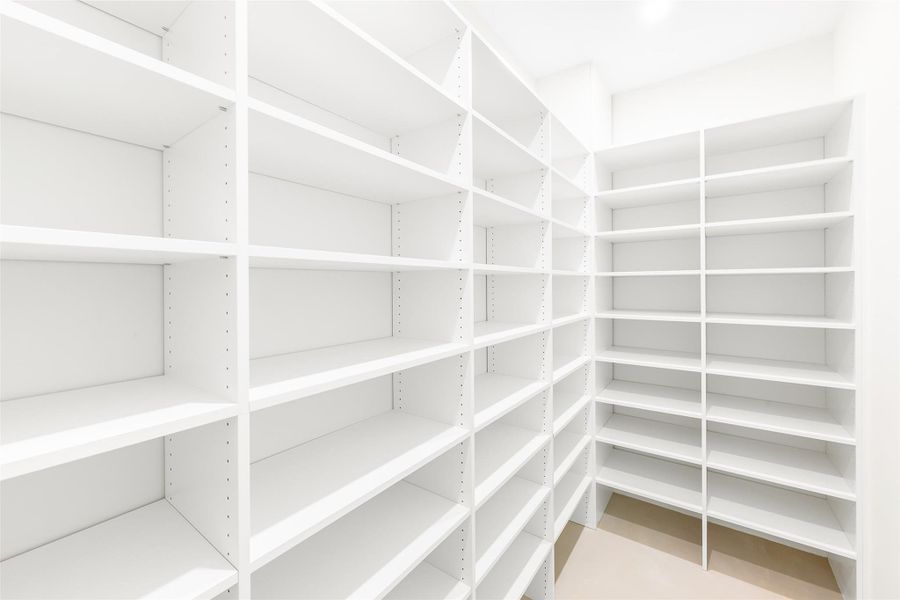 Image 52 of a home in .