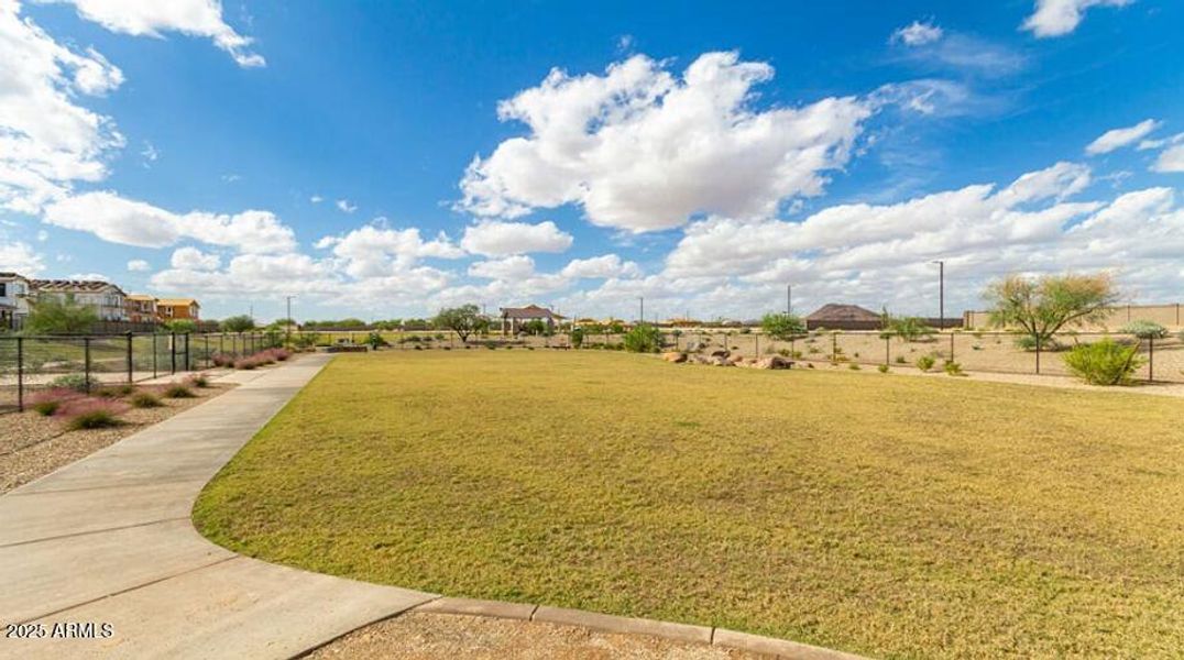 Rancho Mercado Community