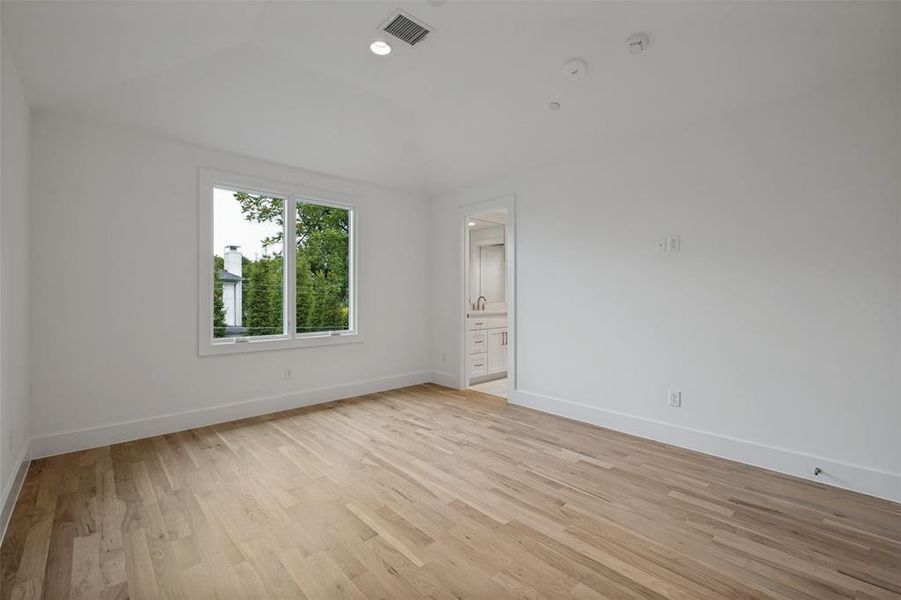 Spacious, unfurnished interior of a new home in , Highland Park (Image 21). Spacious, unfurnished interior of a new home in , Highland Park (Image 21).