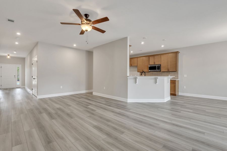 Wassaw – Open Family Room and Kitchen Wassaw – Open Family Room and Kitchen