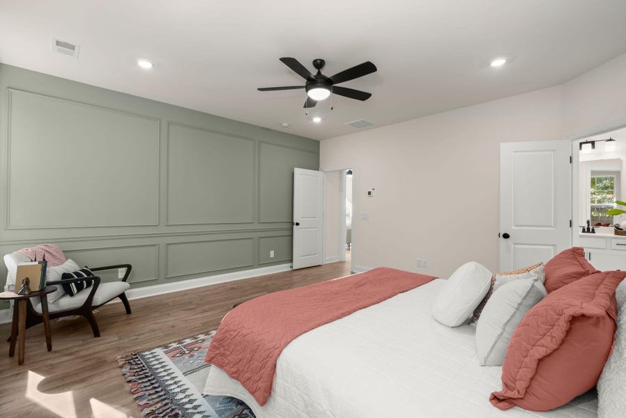 Furnished interior view inside a new home in , Hollywood (Image 19).