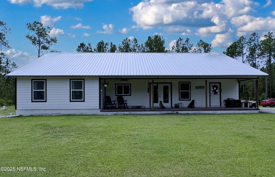 Front exterior of a new home in , Palatka, FL, highlighting curb appeal (Image 19).