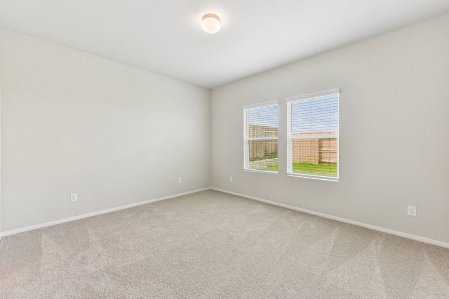 Spacious, unfurnished interior of a new home in Edgebrooke, Pflugerville (Image 15).