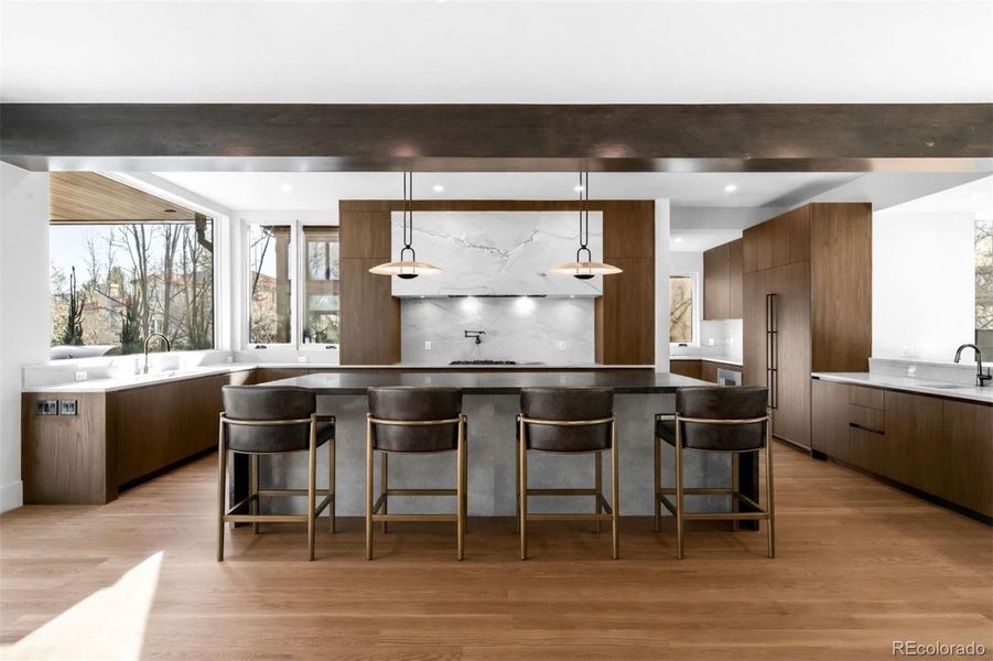 Community amenities in , Denver (Image 36).