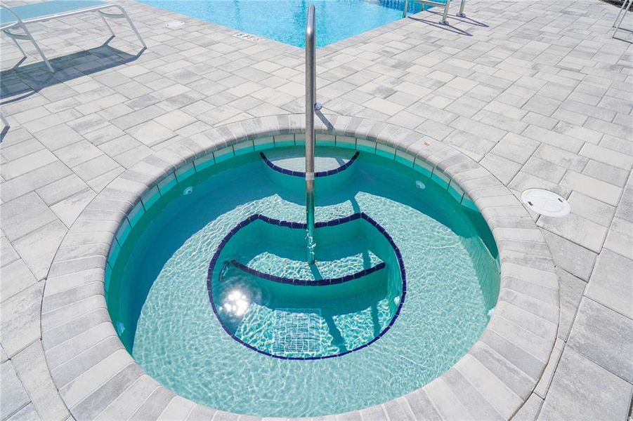 Community amenities in , Madeira Beach (Image 61).