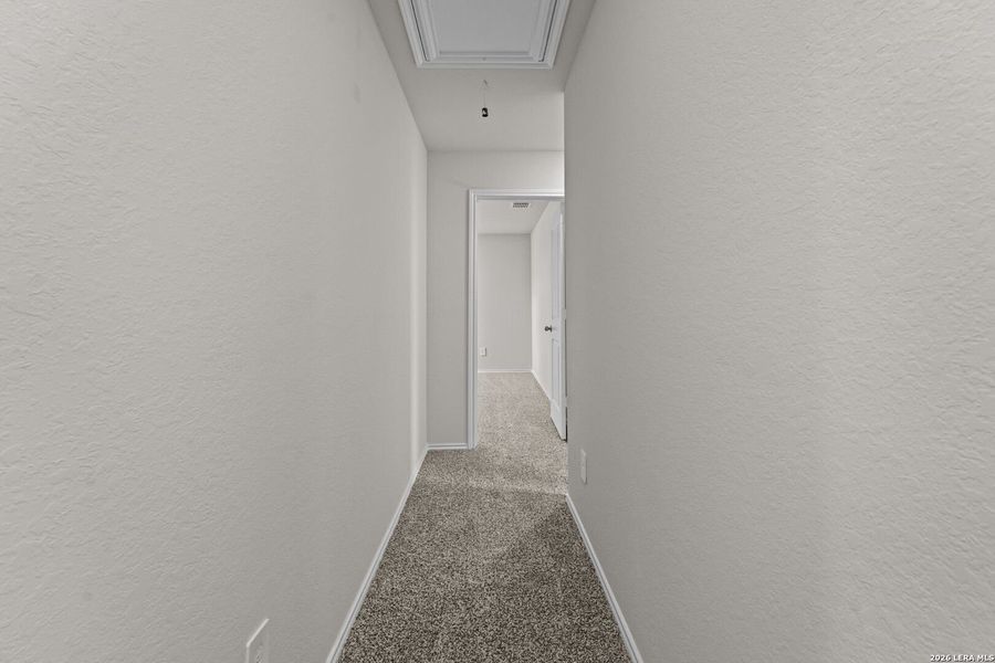 Spacious, unfurnished interior of a new home in Swenson Heights, Seguin (Image 31).
