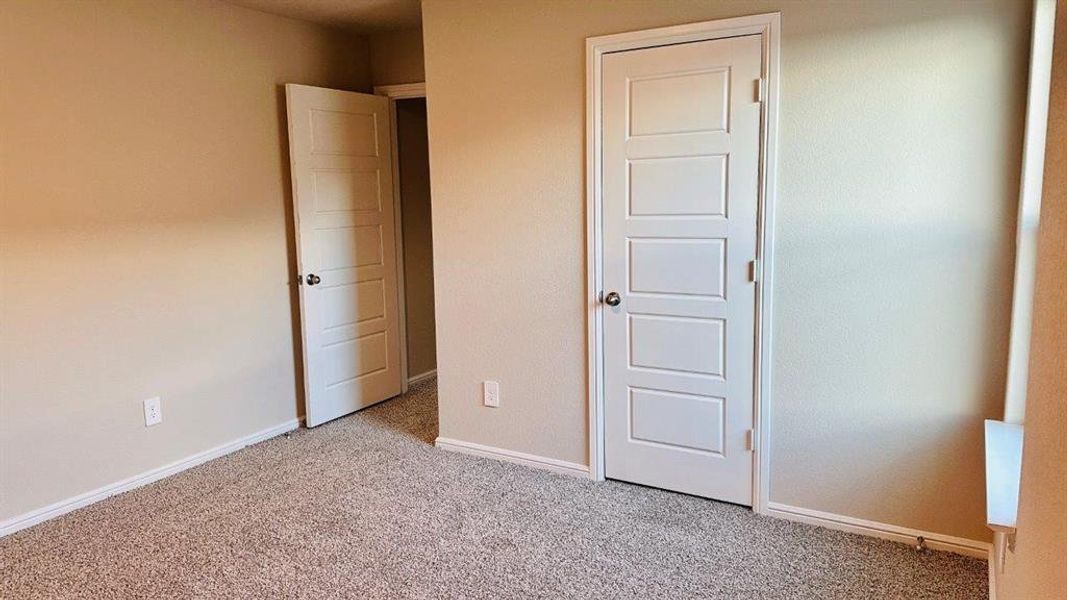 Spacious, unfurnished interior of a new home in Orchard Village, Fort Worth (Image 13). Spacious, unfurnished interior of a new home in Orchard Village, Fort Worth (Image 13).