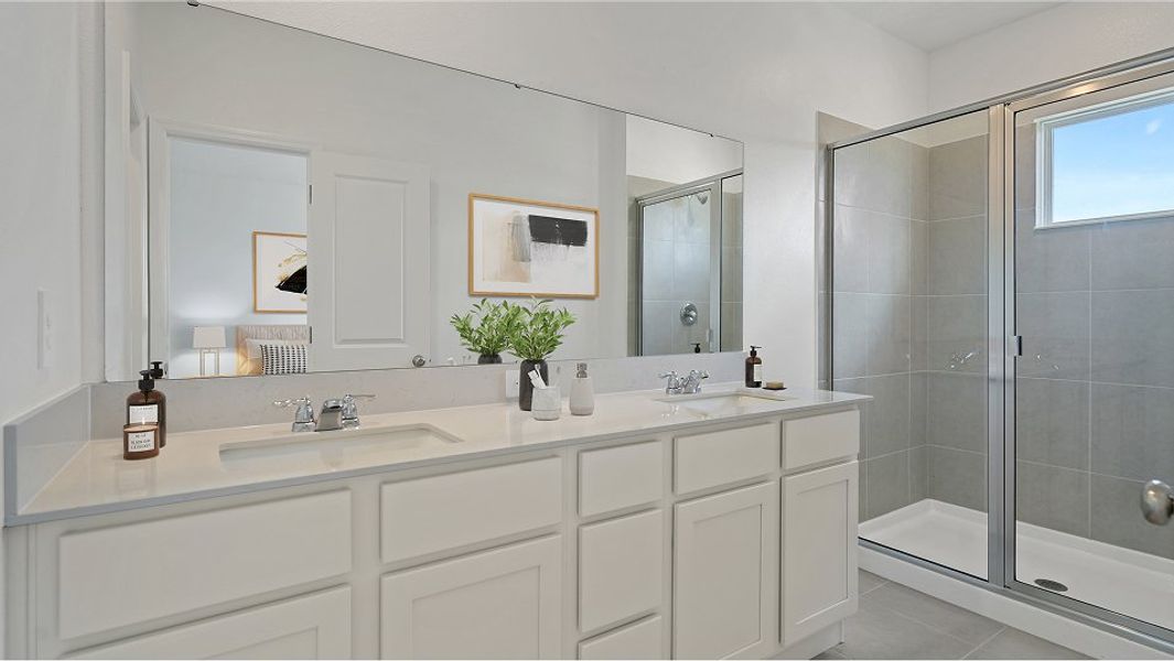 1787 Reflect Owners Bath 1of2 F2 7 31 25