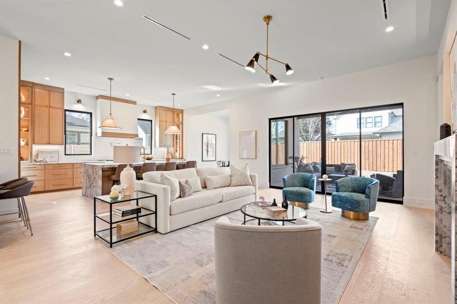 Furnished interior view inside a new home in , Dallas (Image 34).