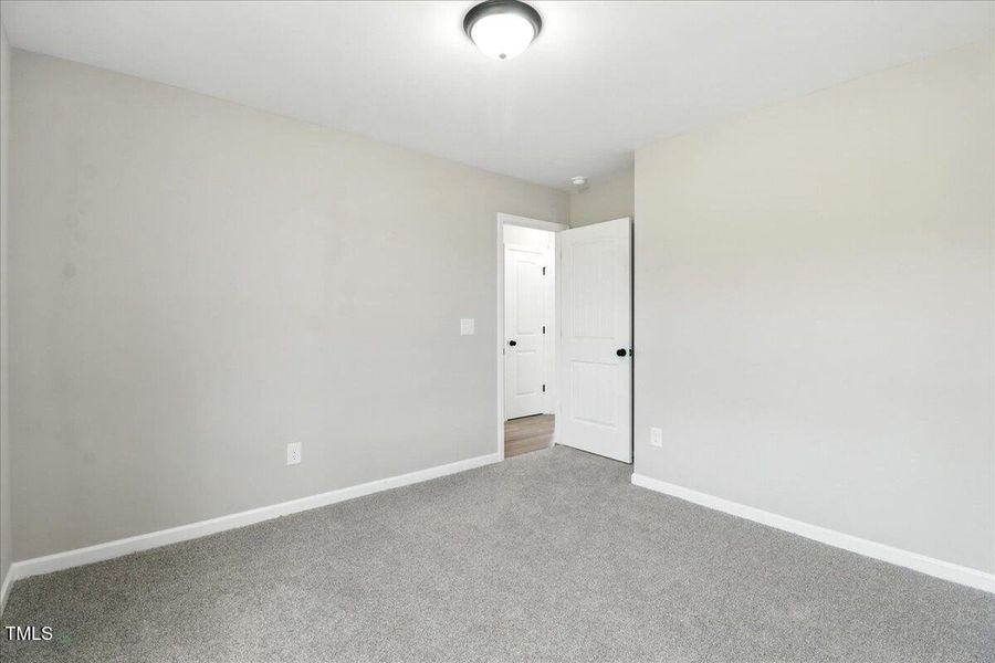 25-73 Grace Pond Ave-25 25-73 Grace Pond Ave-25