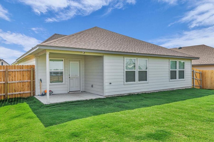Front exterior of a new home in , Lorena, TX, highlighting curb appeal (Image 2).