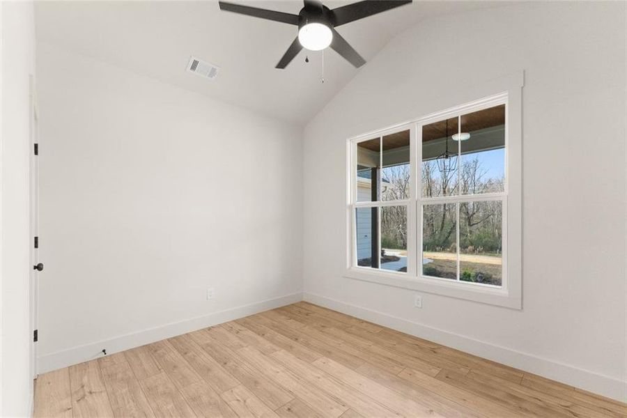 Spacious, unfurnished interior of a new home in , Cleveland (Image 46).