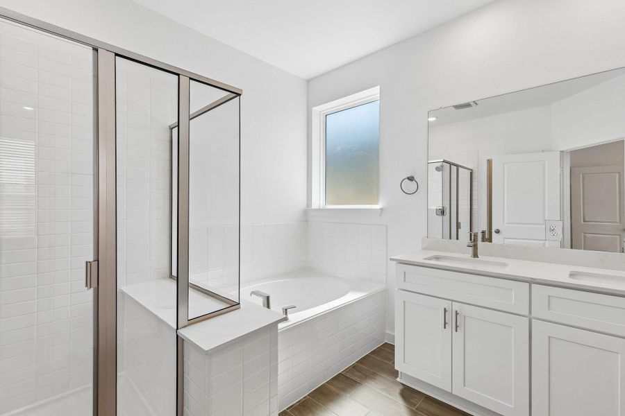 Furnished interior view inside a new home in Windcress, Cove (Image 10).