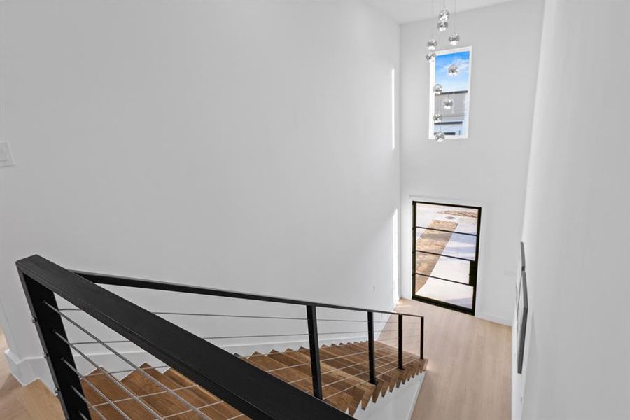 Spacious, unfurnished interior of a new home in , Dallas (Image 33).
