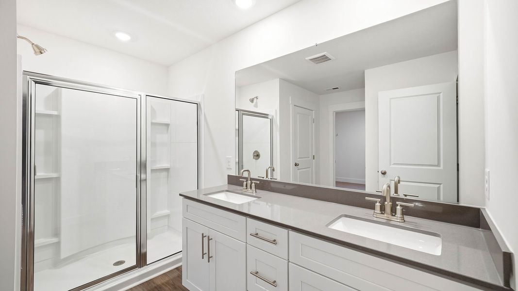 Furnished interior view inside a new home in Polo Fields, Kingsport (Image 8).