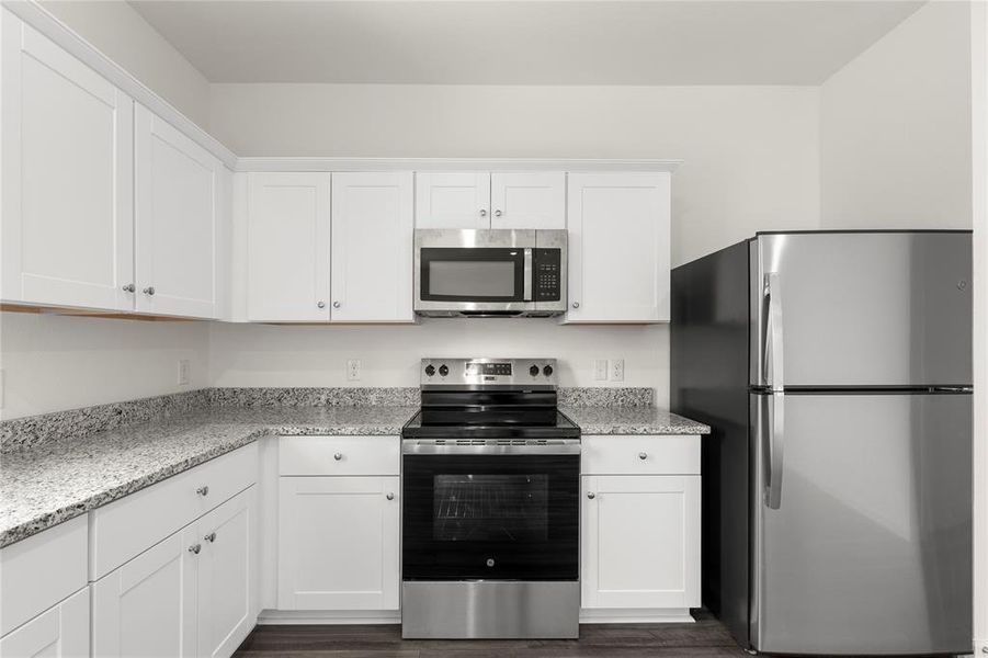 13. 14156 Donahue - Kitchen (3) 13. 14156 Donahue - Kitchen (3)