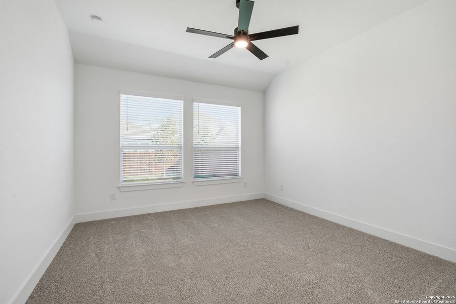 Spacious, unfurnished interior of a new home in Stillwater Ranch, San Antonio (Image 20). Spacious, unfurnished interior of a new home in Stillwater Ranch, San Antonio (Image 20).