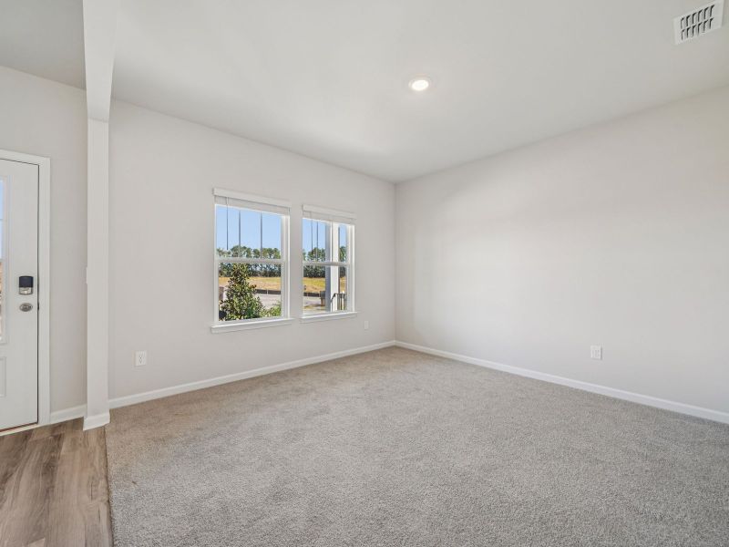 Spacious, unfurnished interior of a new home in Harmony Manor, Fairburn (Image 11).