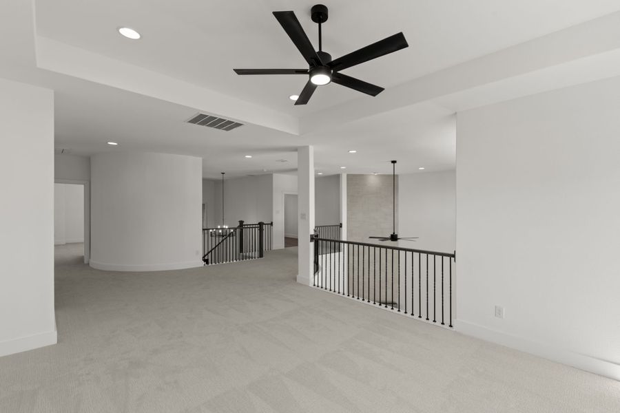 Spacious, unfurnished interior of a new home in Estates at Rockhill, Frisco (Image 25).