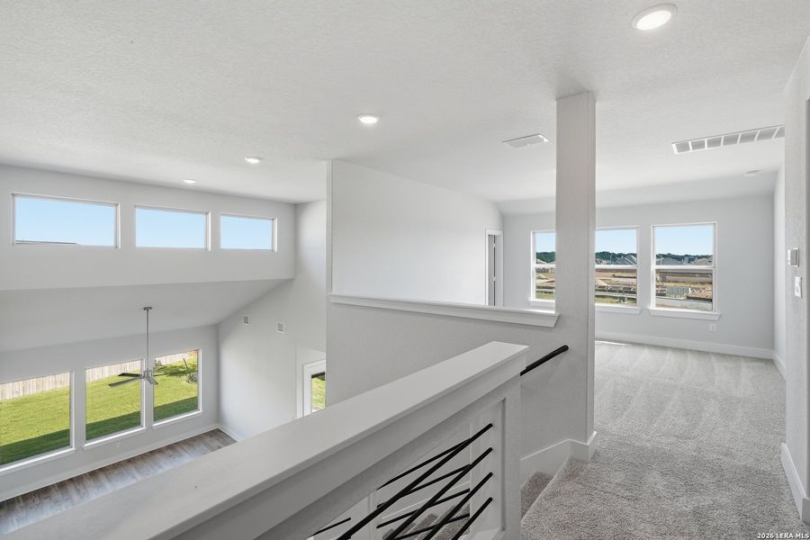 Spacious, unfurnished interior of a new home in Buffalo Crossing, Cibolo (Image 13). Spacious, unfurnished interior of a new home in Buffalo Crossing, Cibolo (Image 13).