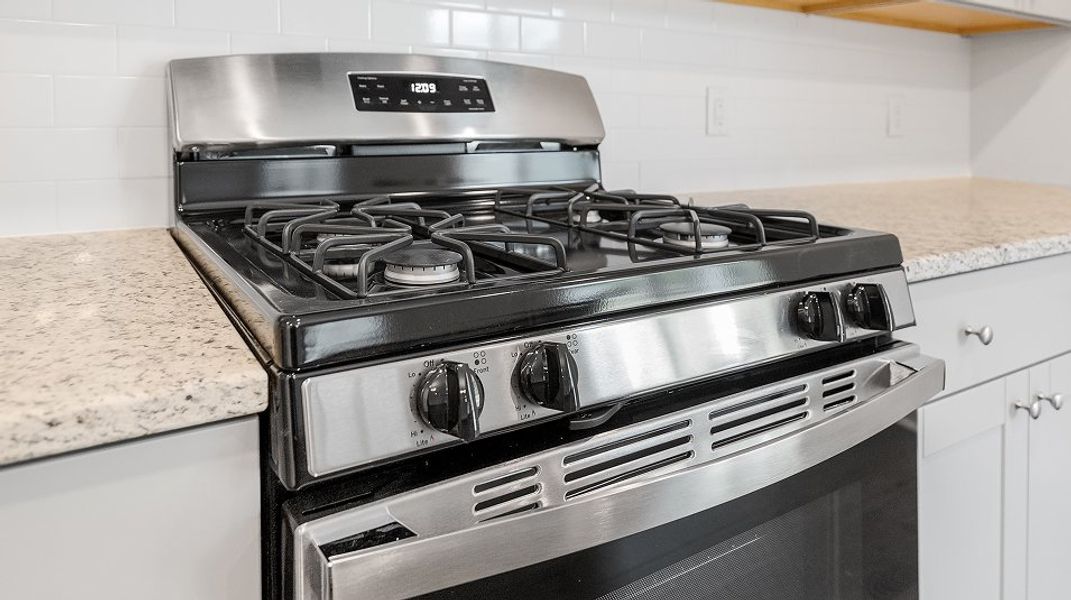 1997 Sweetgrass EI Range