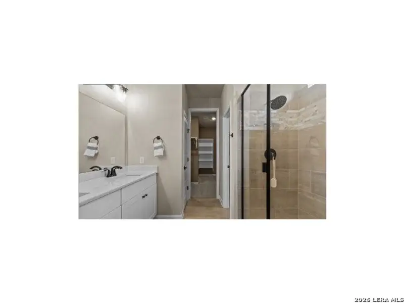 Furnished interior view inside a new home in Hunter's Ranch, San Antonio (Image 7).