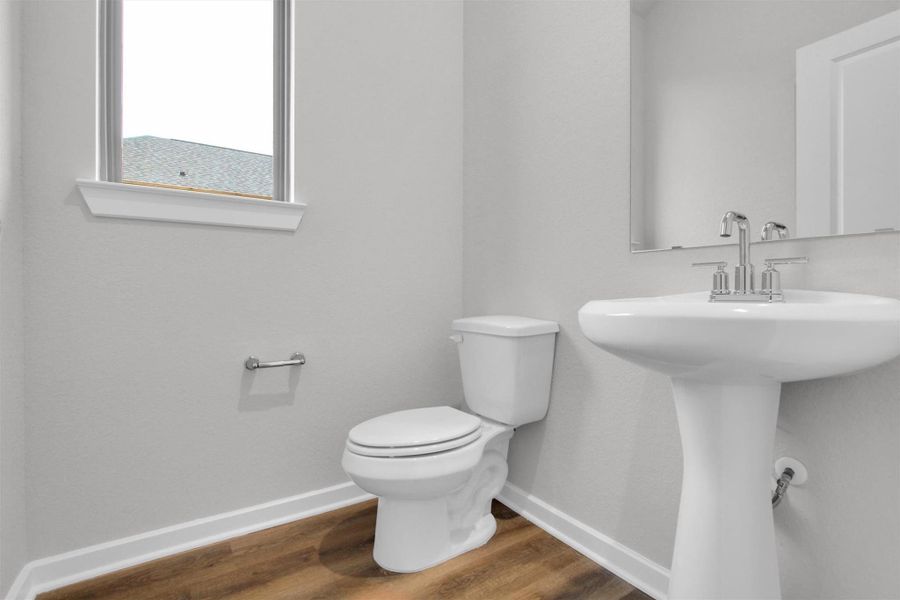 Furnished interior view inside a new home in River Ranch 55', Mont Belvieu (Image 13). Furnished interior view inside a new home in River Ranch 55', Mont Belvieu (Image 13).