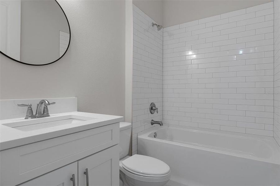 Furnished interior view inside a new home in Pine Ridge Estates, Beverly Hills (Image 14).