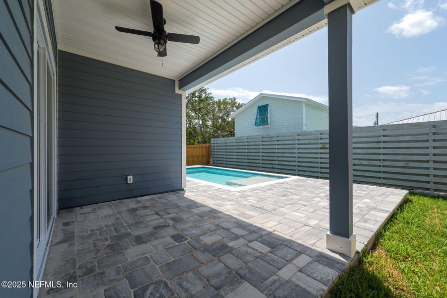 Image 36 of a home in .