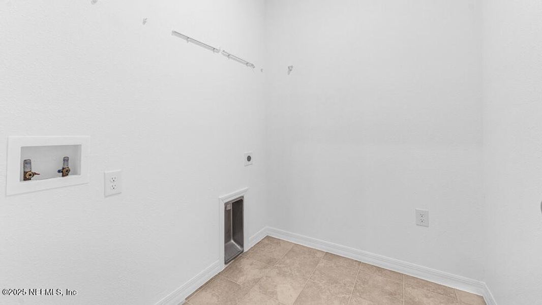 Image 31 of a home in Coopers Meadow.