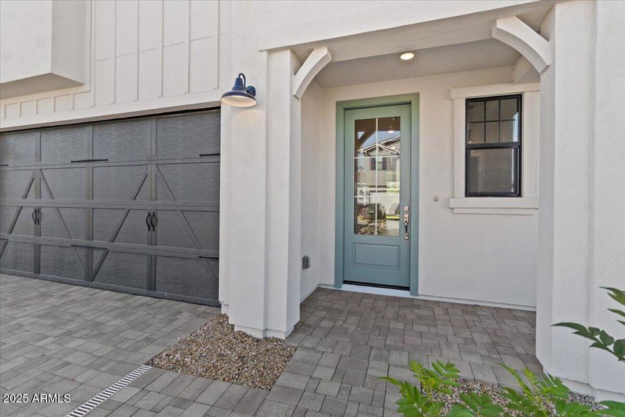 06-Front entry 06-Front entry