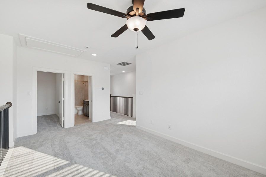 Spacious, unfurnished interior of a new home in Prairieland Village 40' Homesites, Cypress (Image 3).