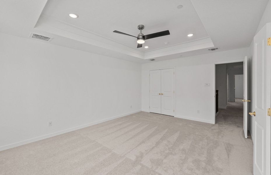 Spacious, unfurnished interior of a new home in Monarch on Main, Round Rock (Image 12).