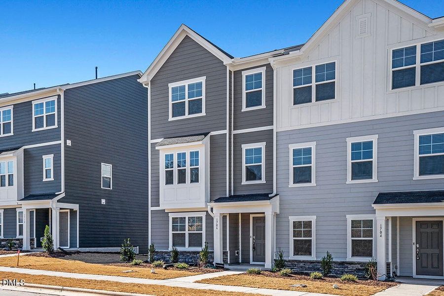 1706BurgandyParkDr.-1-2