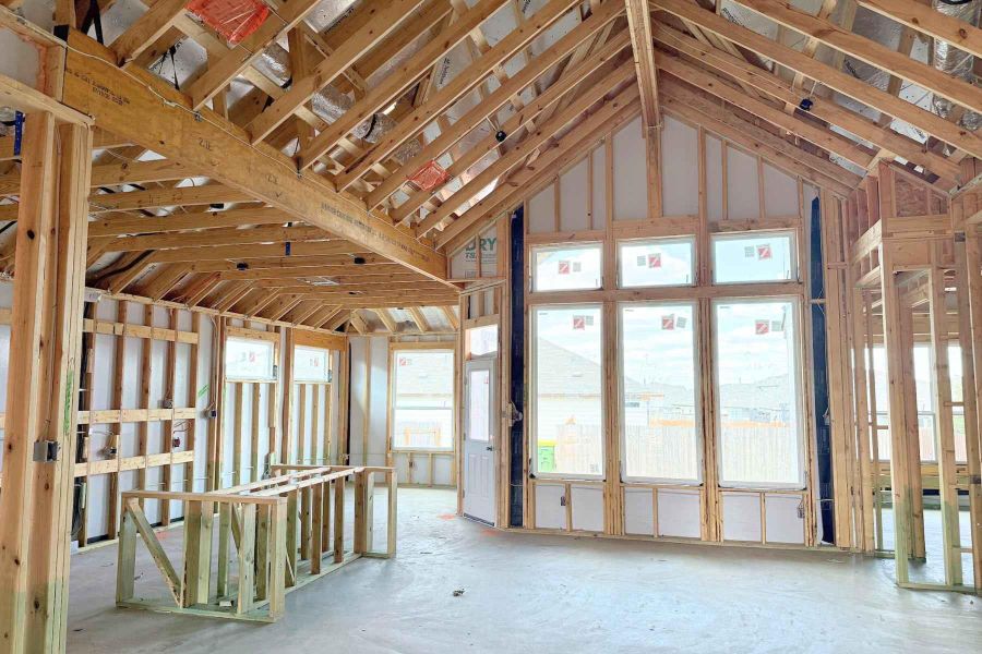 Miscellaneous room featuring lofted ceiling