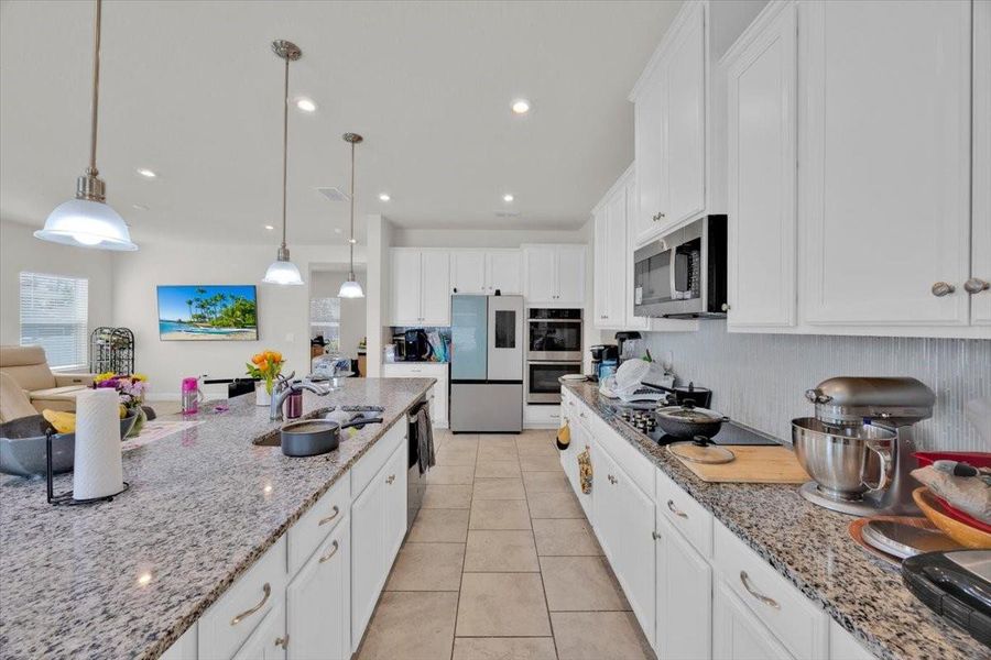 Furnished interior view inside a new home in , Apopka (Image 11).