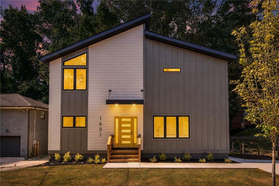 Front exterior of a new home in , Atlanta, GA, highlighting curb appeal (Image 2). Front exterior of a new home in , Atlanta, GA, highlighting curb appeal (Image 2).