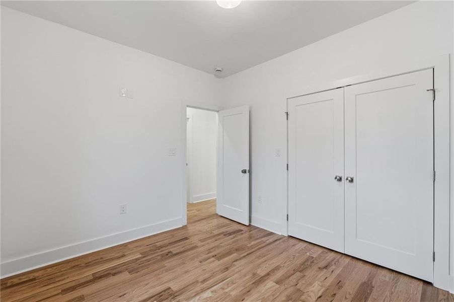 Spacious, unfurnished interior of a new home in , Atlanta (Image 46).