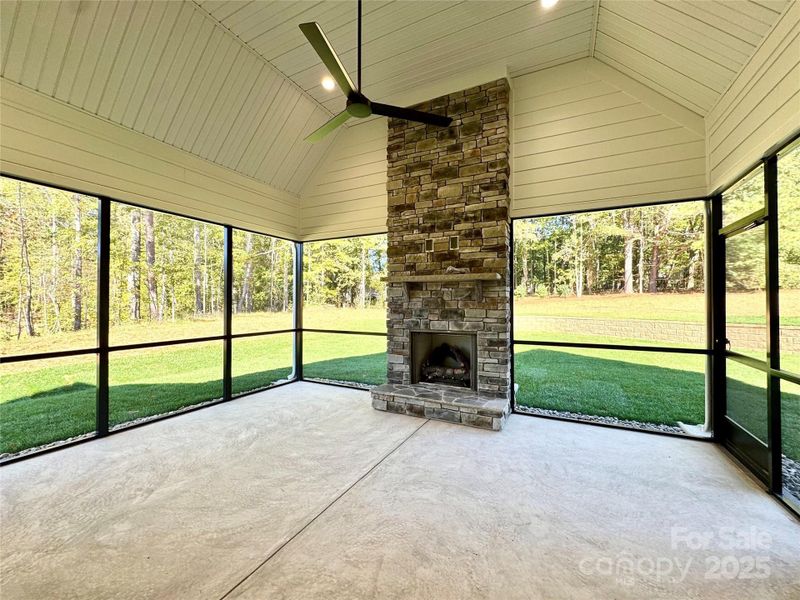 Exterior details and patio area of a home in Saddlehorn, Troutman (Image 2).