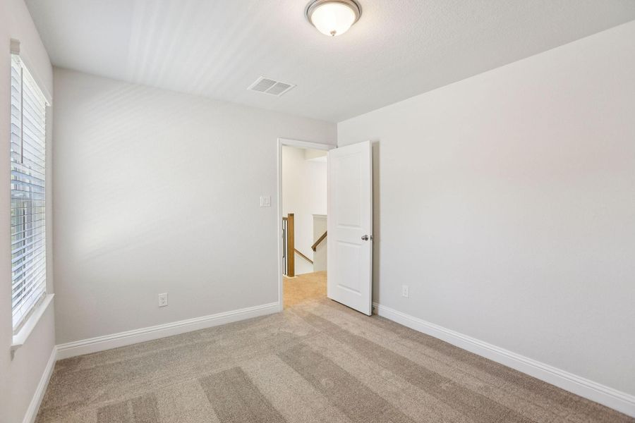 Spacious, unfurnished interior of a new home in Woodhavyn 40', Magnolia (Image 14). Spacious, unfurnished interior of a new home in Woodhavyn 40', Magnolia (Image 14).