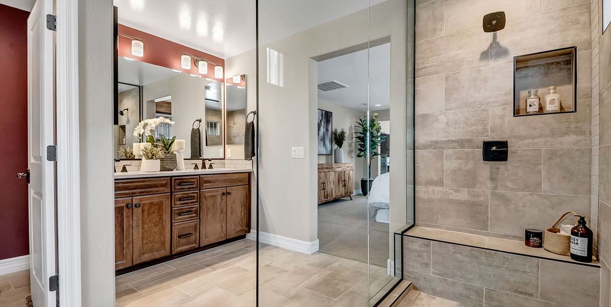 Mes sapphire primarybath2 GALLERY