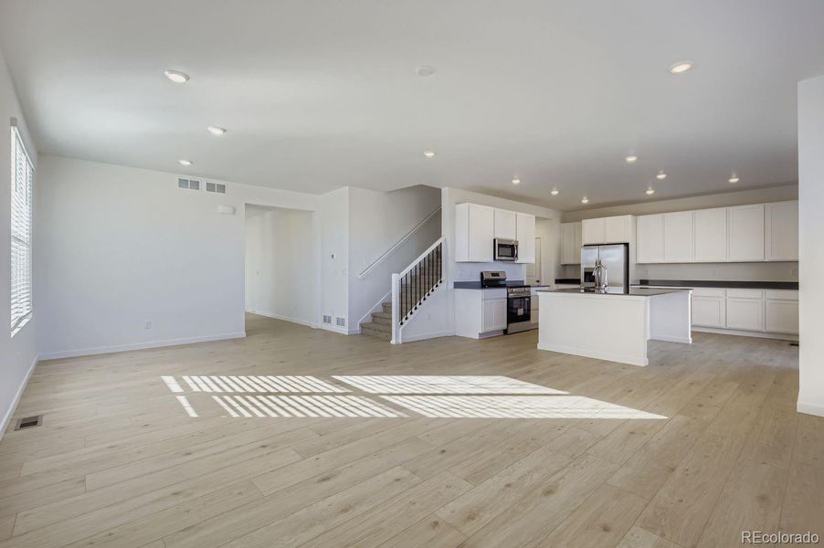 Spacious, unfurnished interior of a new home in Riano Ridge, Loveland (Image 10). Spacious, unfurnished interior of a new home in Riano Ridge, Loveland (Image 10).