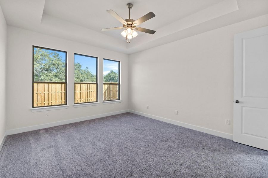 Spacious, unfurnished interior of a new home in Parmer Ranch, Georgetown (Image 26).