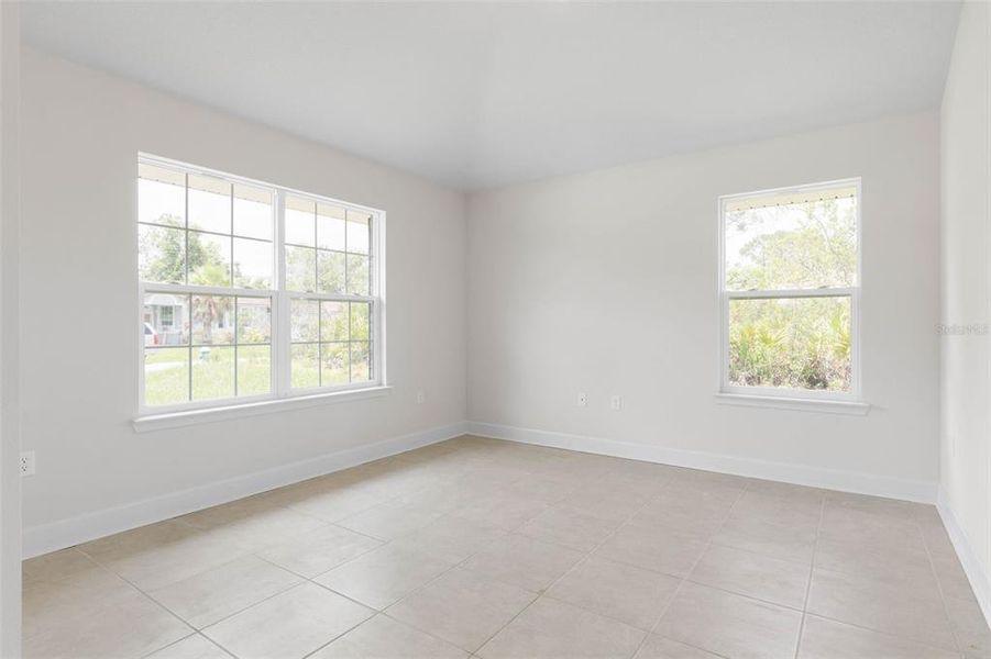 Spacious, unfurnished interior of a new home in , Palm Coast (Image 39).